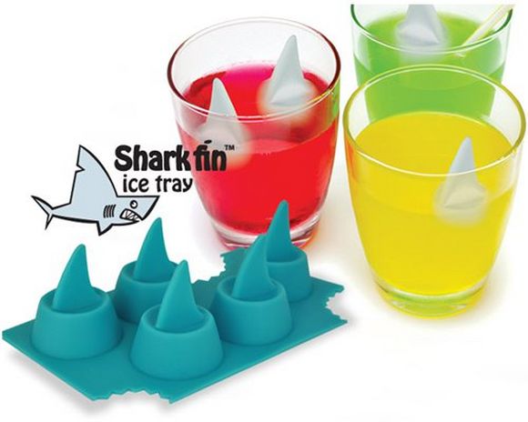 shark fin ice tray