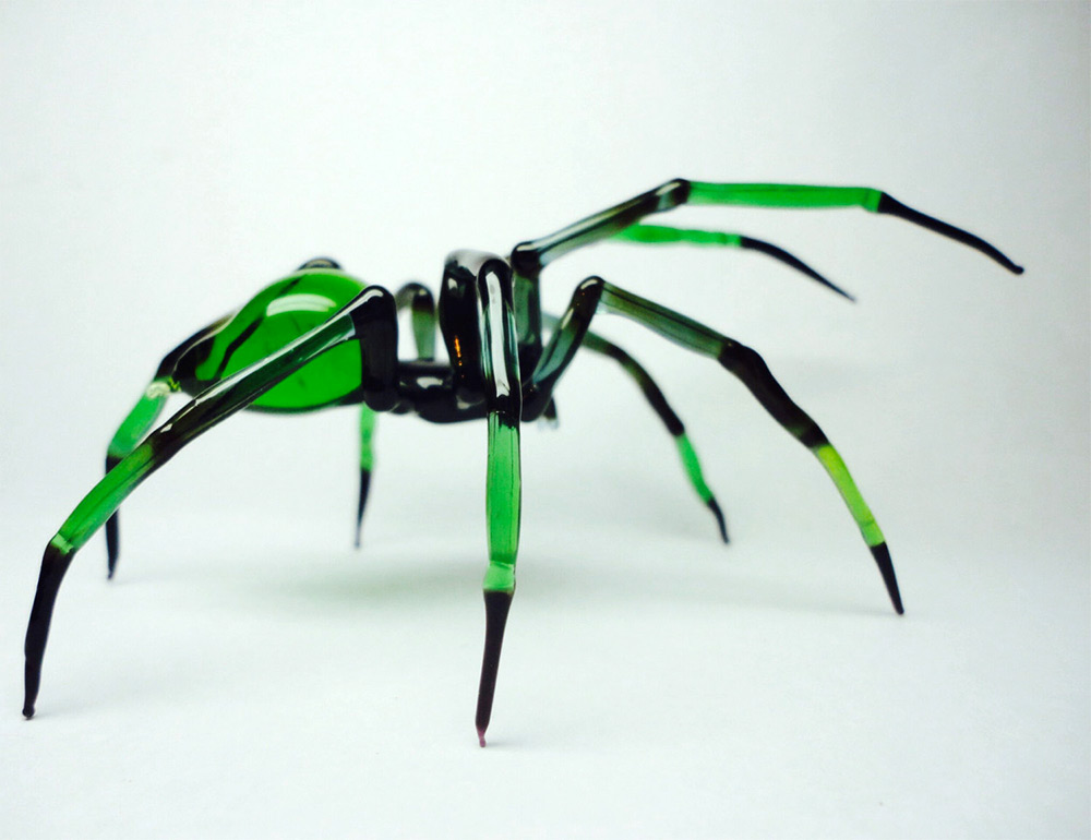 hand blown animal figurines spider