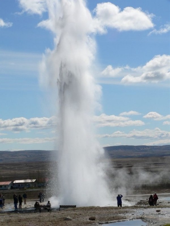 geyser eruption